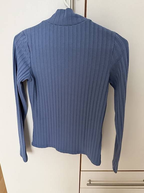 Mango Pullover & Sweatshirts: Pullover Mango in S – Gebraucht aus Altendorf von Anjapple 2