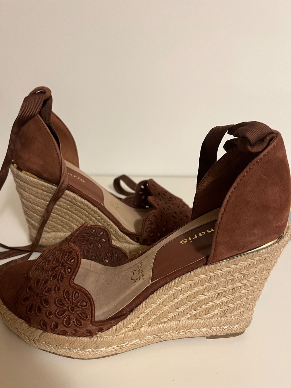 Tamaris Damenschuhe: Tamaris Sandalen - Pumps - Schuhe – Gebraucht aus Brüttisellen von ako_7mlf 1