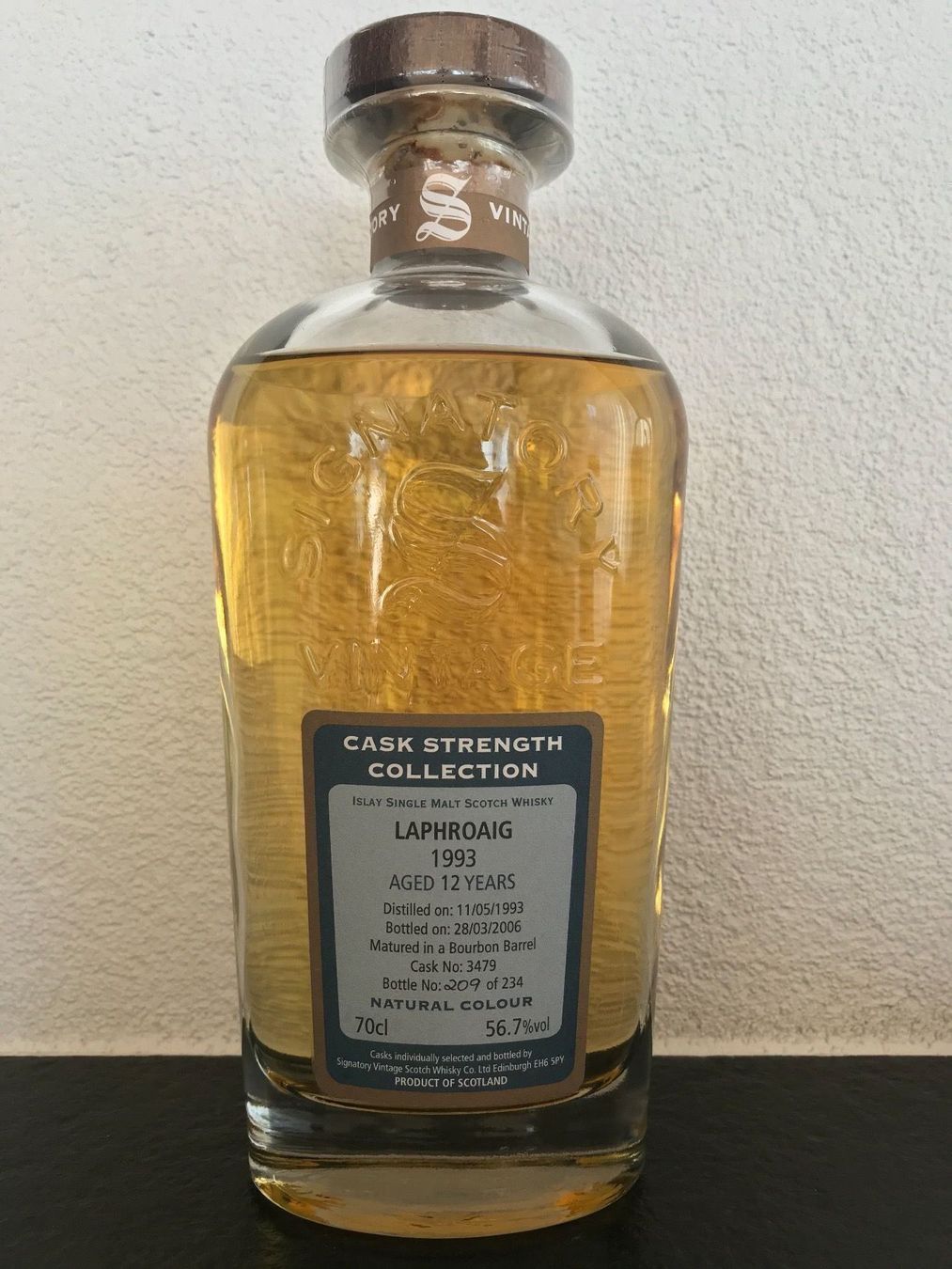 Laphroaig Spirituosen: LAPHROAIG 1993 SIGNATORY 56.7% Vol. – Neu und originalverpackt aus Utzigen von Lavendel1975