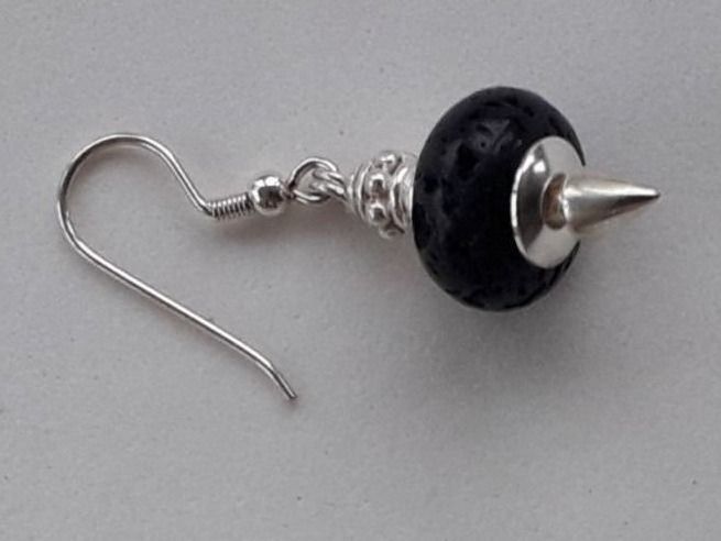 Orecchini pendenti & Orecchini a lobo: Silber Ohrhänger mit Lavastein – Nuovo e nell'imballaggio originale da Winistorf venduto da acreativ2 3