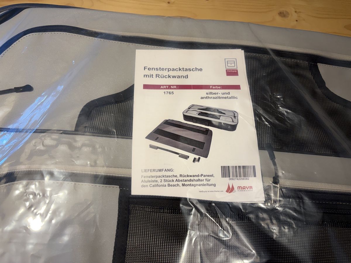 Sonstiges Campingzubehör: Fensterpacktasche mit Rueckwand silber anthrazit neu – Neu und originalverpackt aus Herisau von Usuperman 1