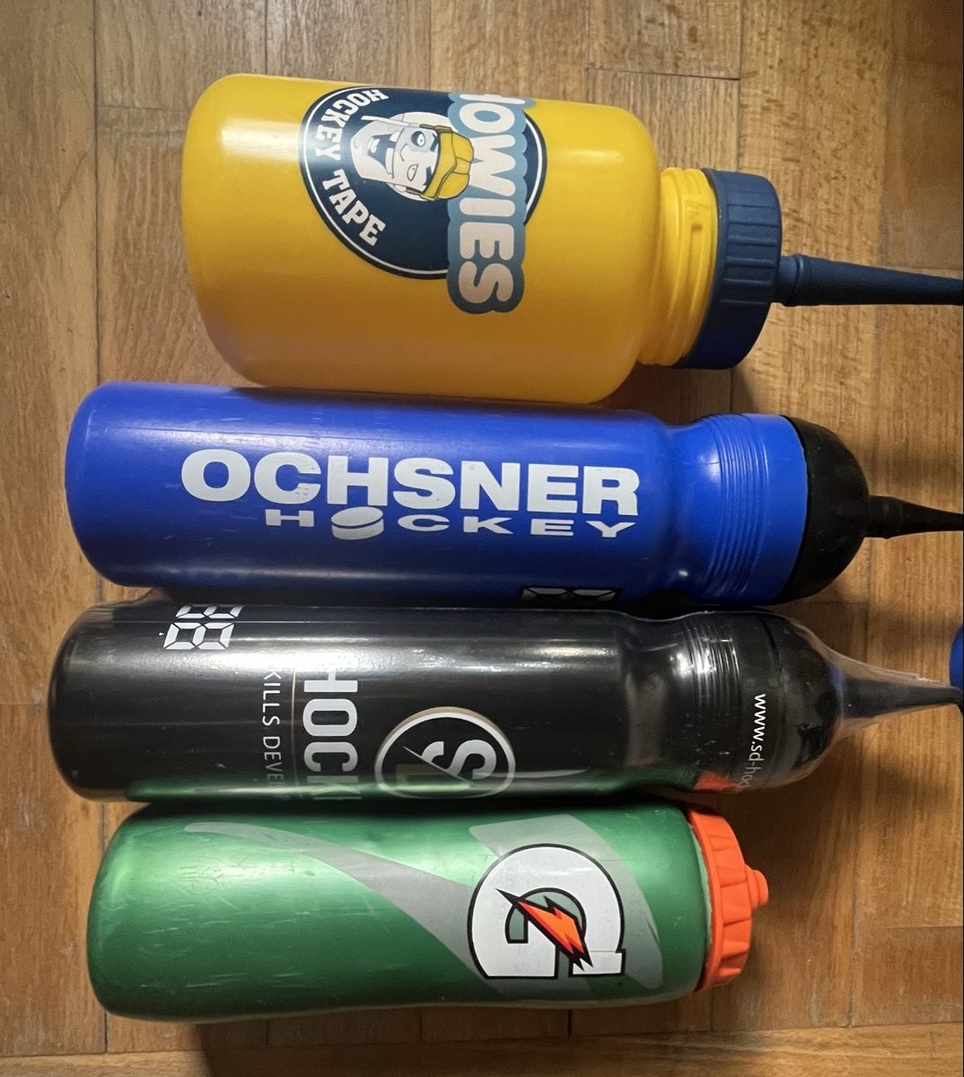 Gourdes & Thermos: Eishockey Flaschen – D'occasion à Eglisau par Vidal_sosun 2