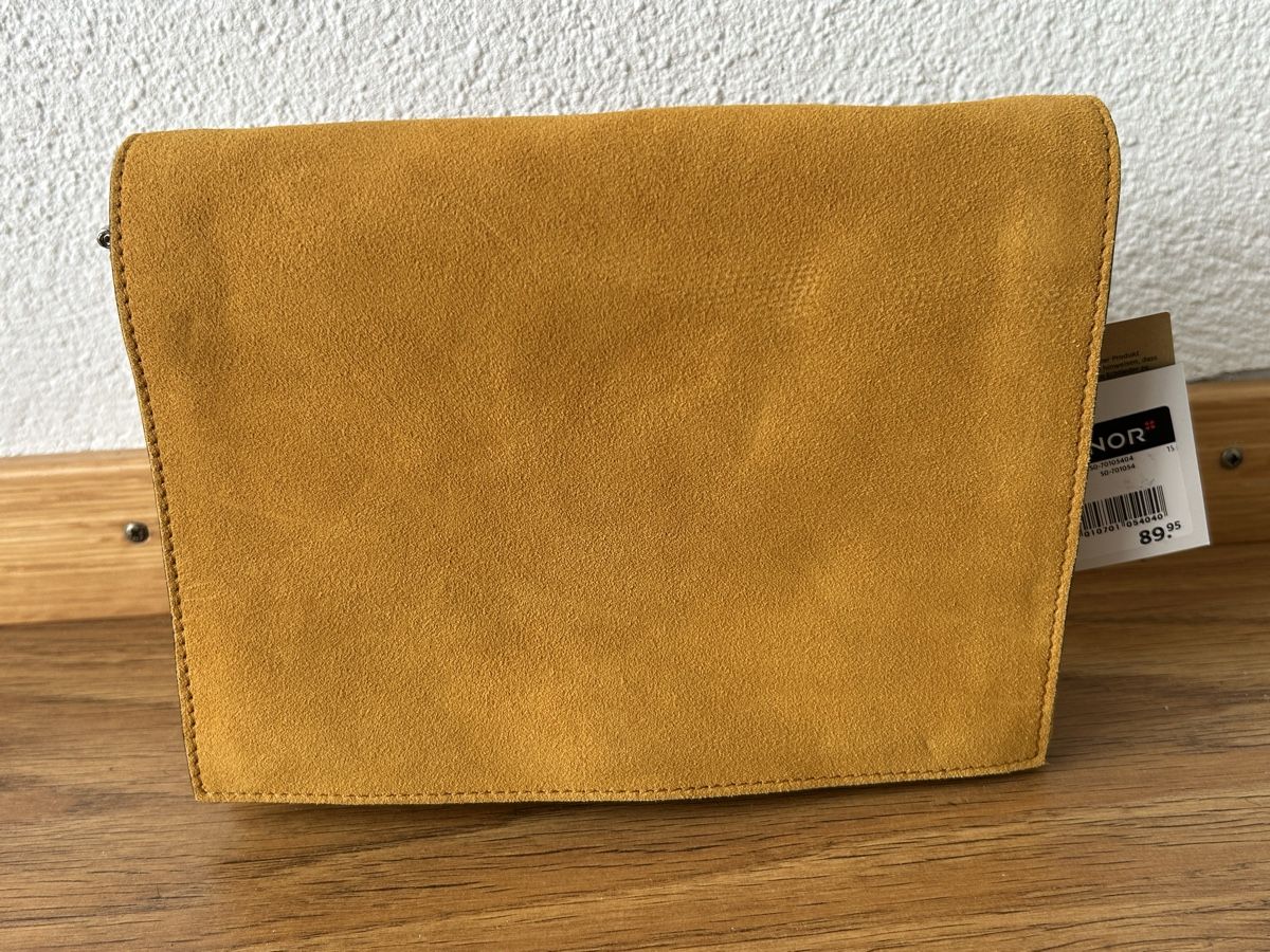 Taschen für Damen: Echt Leder Handtasche – Neu und originalverpackt aus Frauenfeld von berk39