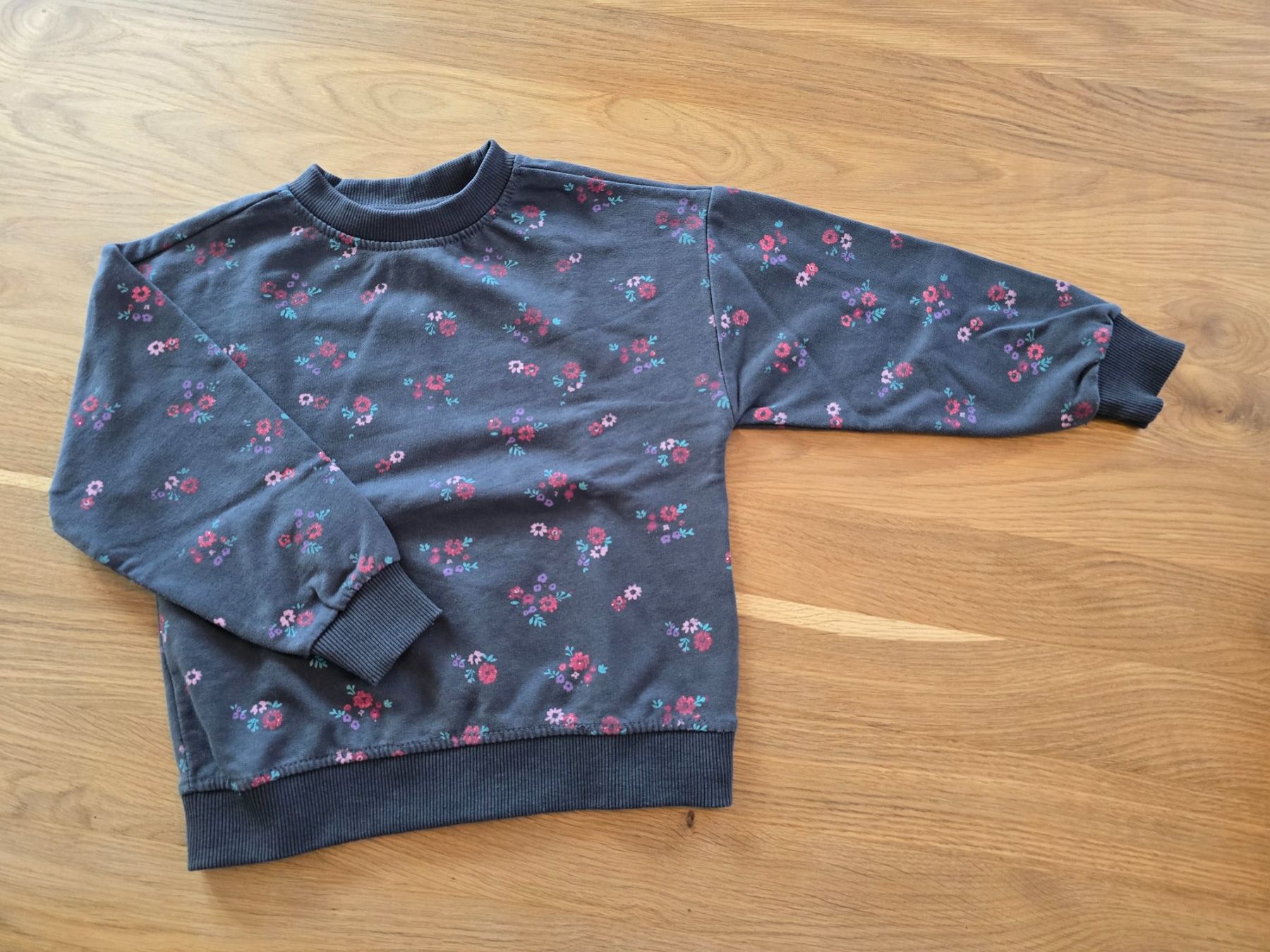 Pulls et sweat-shirts: Pullover Gr. 104 – D'occasion à Zäziwil par Seisler