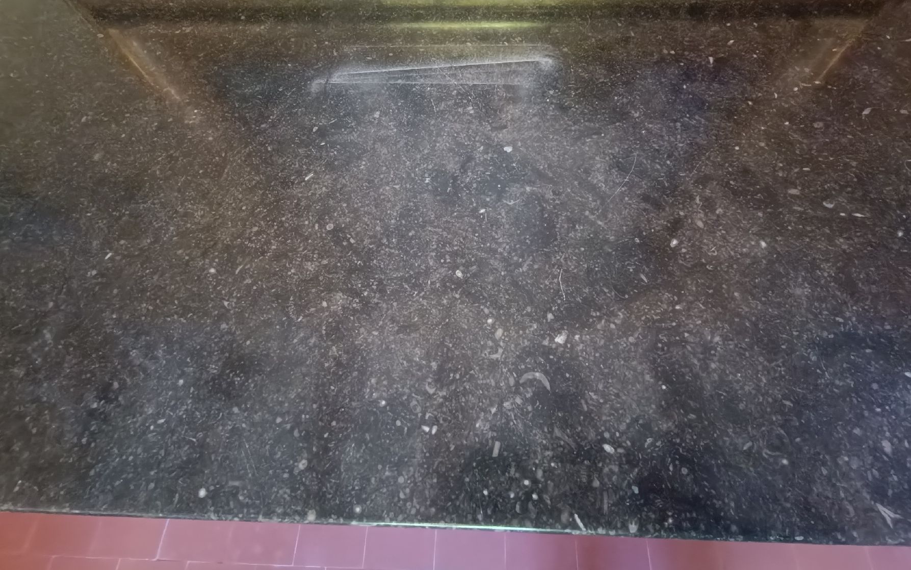 Tische: Table console plateau marbre – Gebraucht aus Cossonay-Ville von Aryann34 2