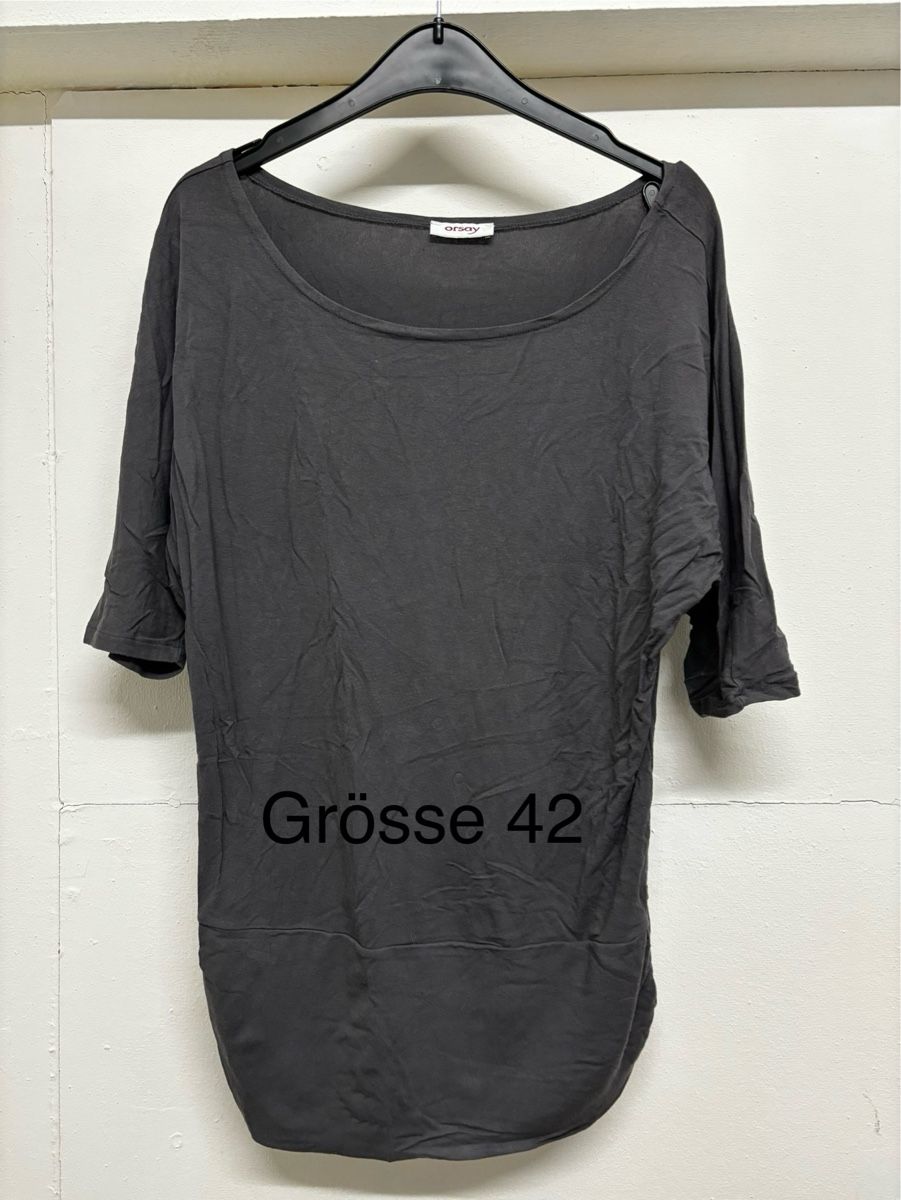 T-shirt: Langarmshirt Grösse 42, tailliert, gummiband – Usato da Baden venduto da peace_bluemli