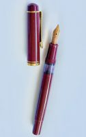 Pelikan Vintage Füllfederhalter 585 Goldfeder B, Bordeauxrot