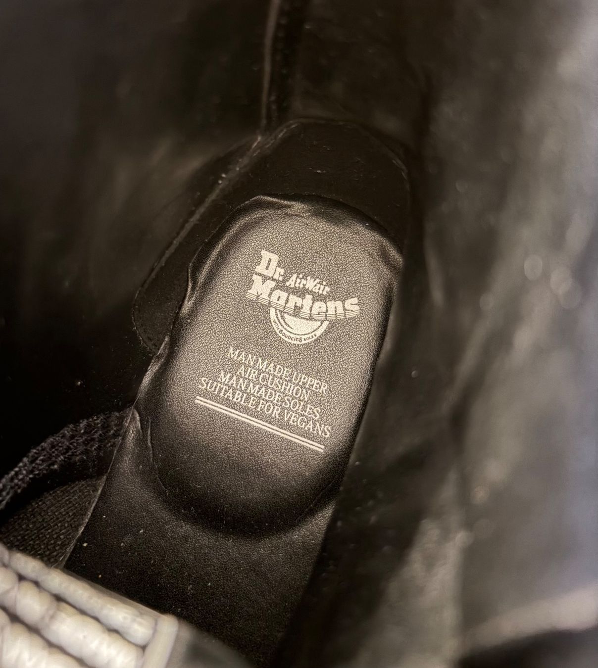 Dr. Martens Herrenschuhe: Dr. Martens Stiefel schwarz Grösse 41 – Gebraucht aus Rothrist von cheyenne.schenk 2