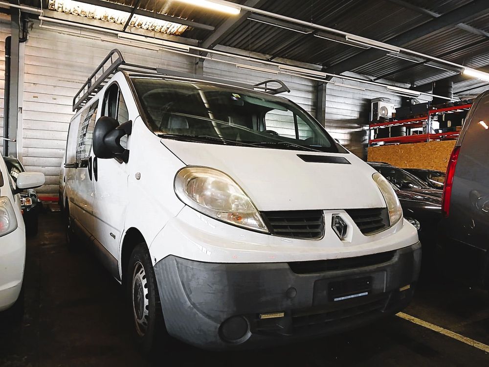 Renault Trafic dCi115 2
