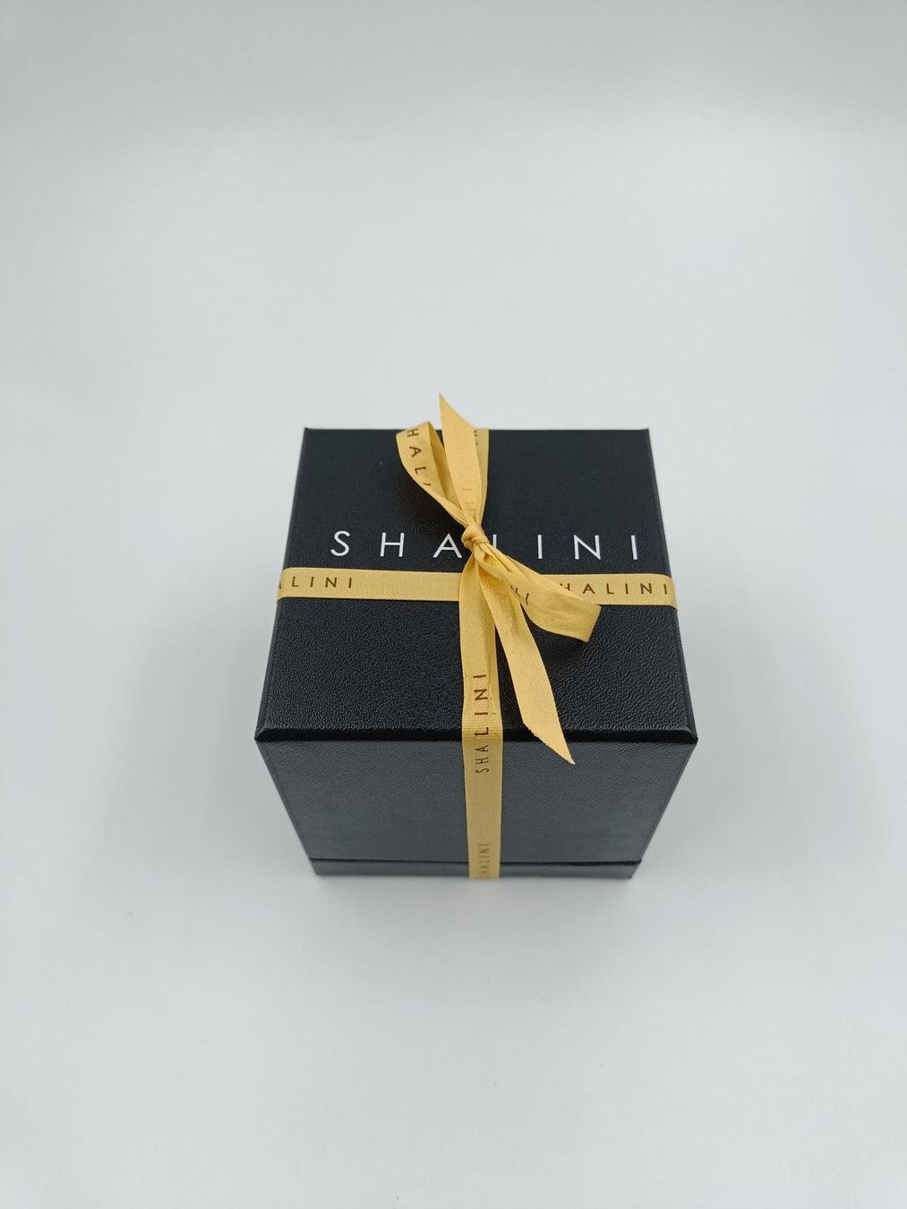 Profumi & Eau de Toilette: SHALINI EAU DE PARFUM " PARADIS PROVENCE ", 50ML – Nuovo e nell'imballaggio originale da Luzern venduto da EdiGem 9