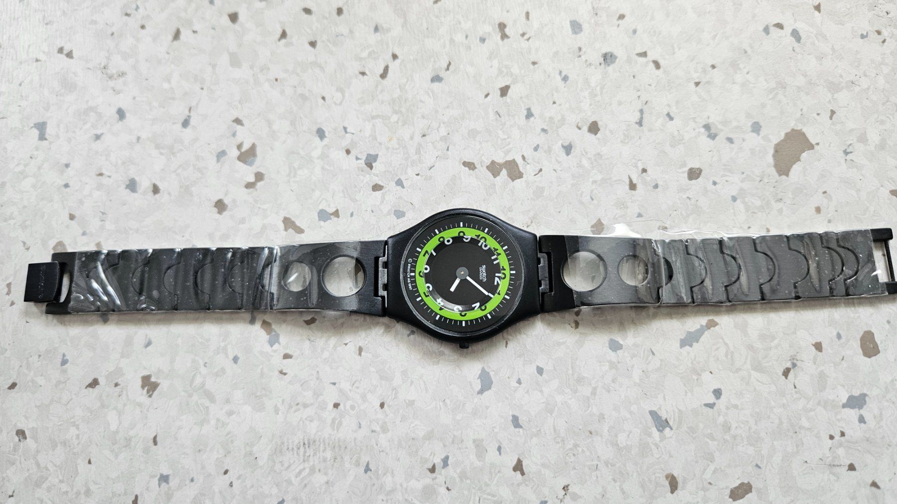 Swatch Orologi: ungetragene Swatch Uhr - Vintage Radar – Nuovo (secondo la descrizione) da Untervaz venduto da FullFlap777 1