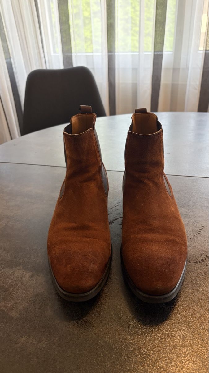 Scarpe da uomo: Stylish Suede Chelsea Boots – Usato da Zürich venduto da mat_bcg2