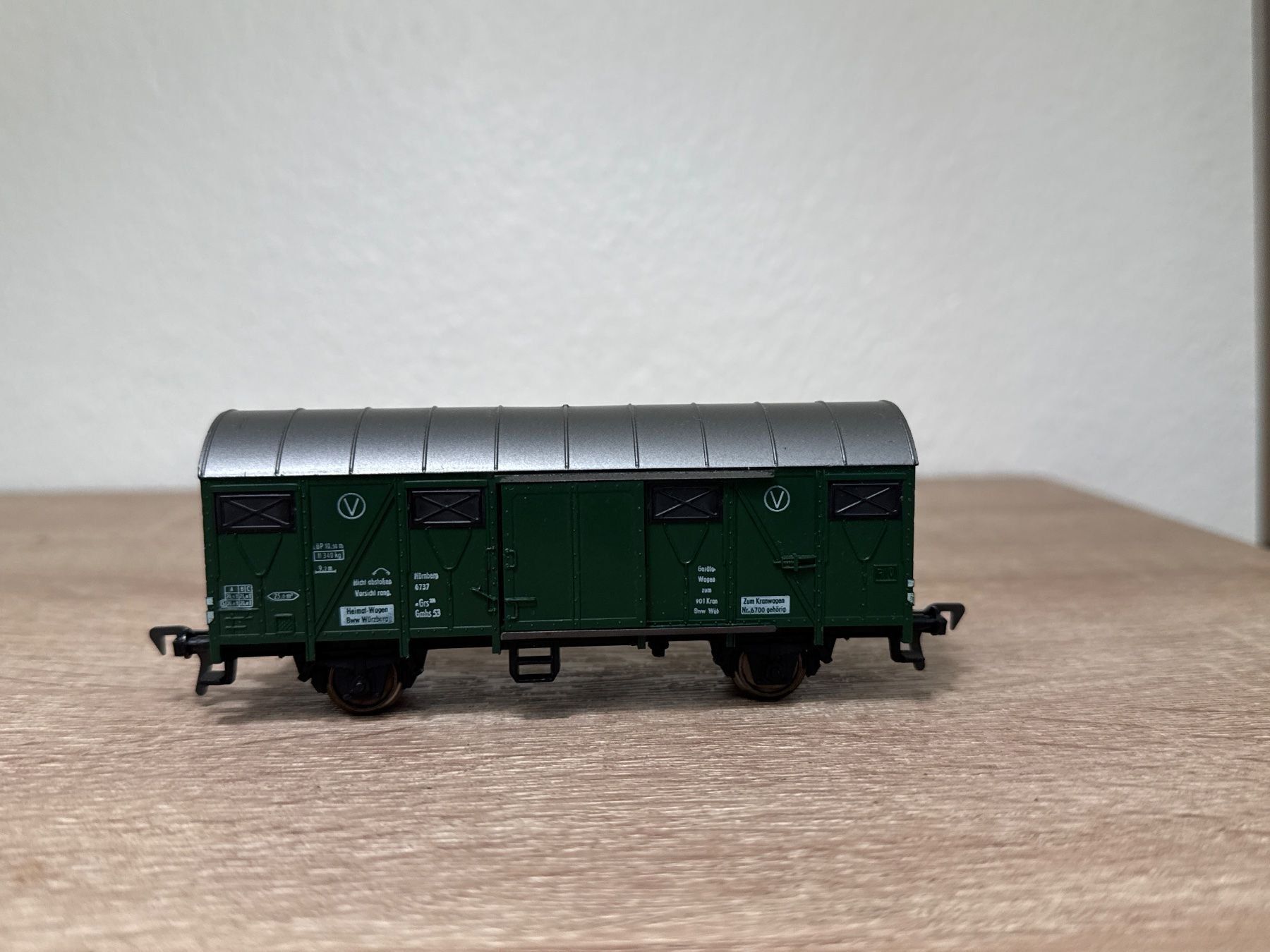 Fleischmann Modellini di ferrovie: Fleischmann Güterwagen H0 (280) – Usato da St-Aubin-Sauges venduto da Lo_Go
