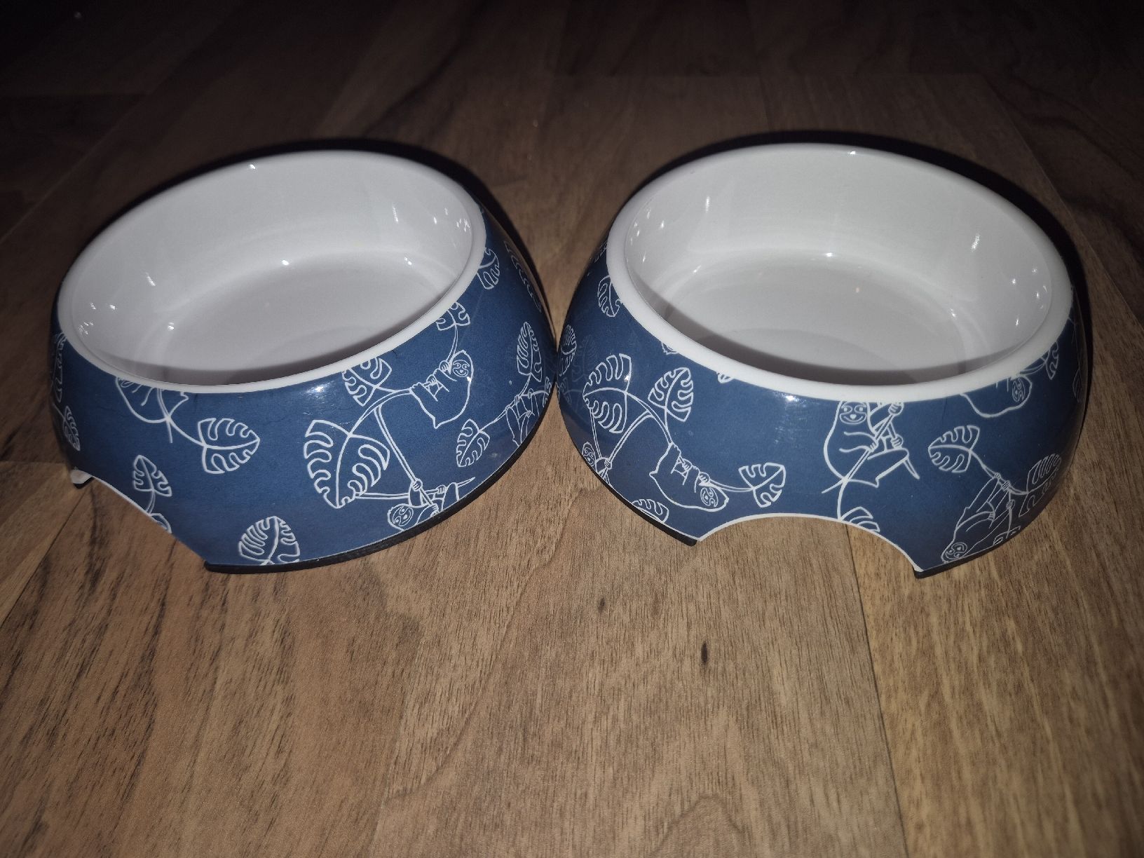 Schalen: 2x Keramik Futternäpfe Blau Weiss mit Blättermuster – Neu (gemäss Beschreibung) aus Uster von bar_99f8 1