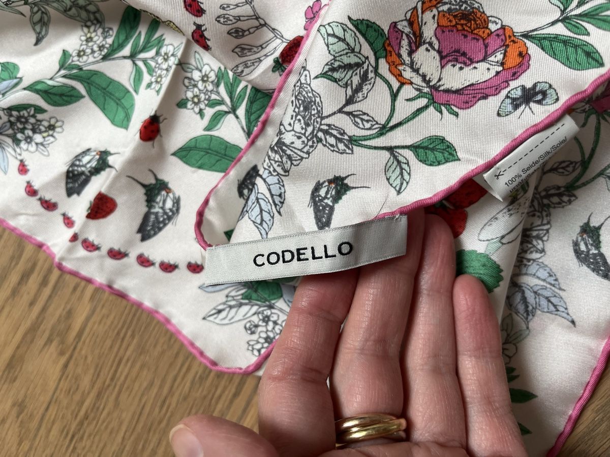 Codello Foulard & Sciarpe: Codello Seidentuch ungetragen – Nuovo (secondo la descrizione) da Immensee venduto da dal94 3