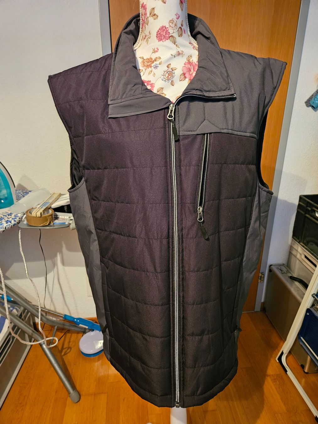 Gilet & Giacche senza maniche: Damen Gilet Gr 48 – Nuovo (secondo la descrizione) da Landquart venduto da Snug01