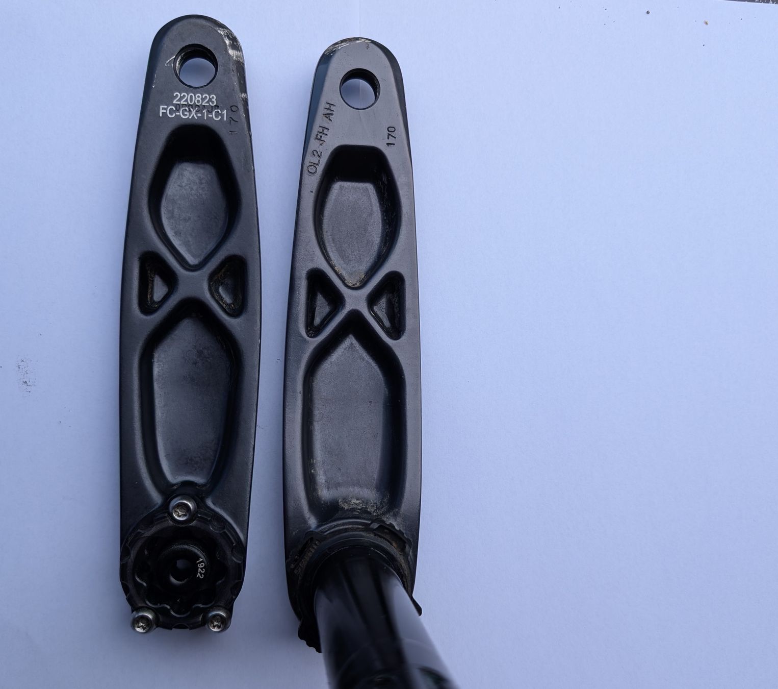 Sram Pezzi di ricambio: Sram GX Kurbelgarnitur 170 mm – Usato da Wangen SZ venduto da MoeRuh 2