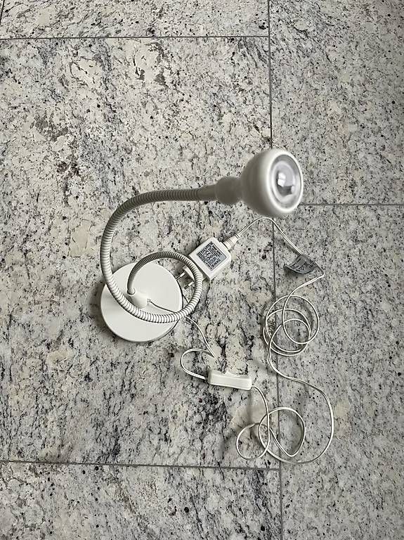 Lampen: Lampada con collo modellabile di ikea – Gebraucht aus Ascona von eli_nq6c
