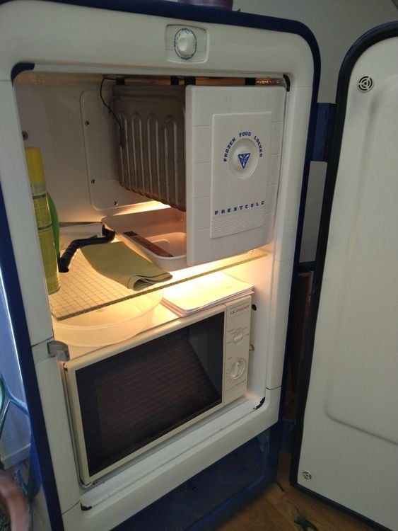 Frigoriferi: Vintage Kühlschrank (Farbe Blau) – Usato da Pfaffnau venduto da Wili_der_berg 3