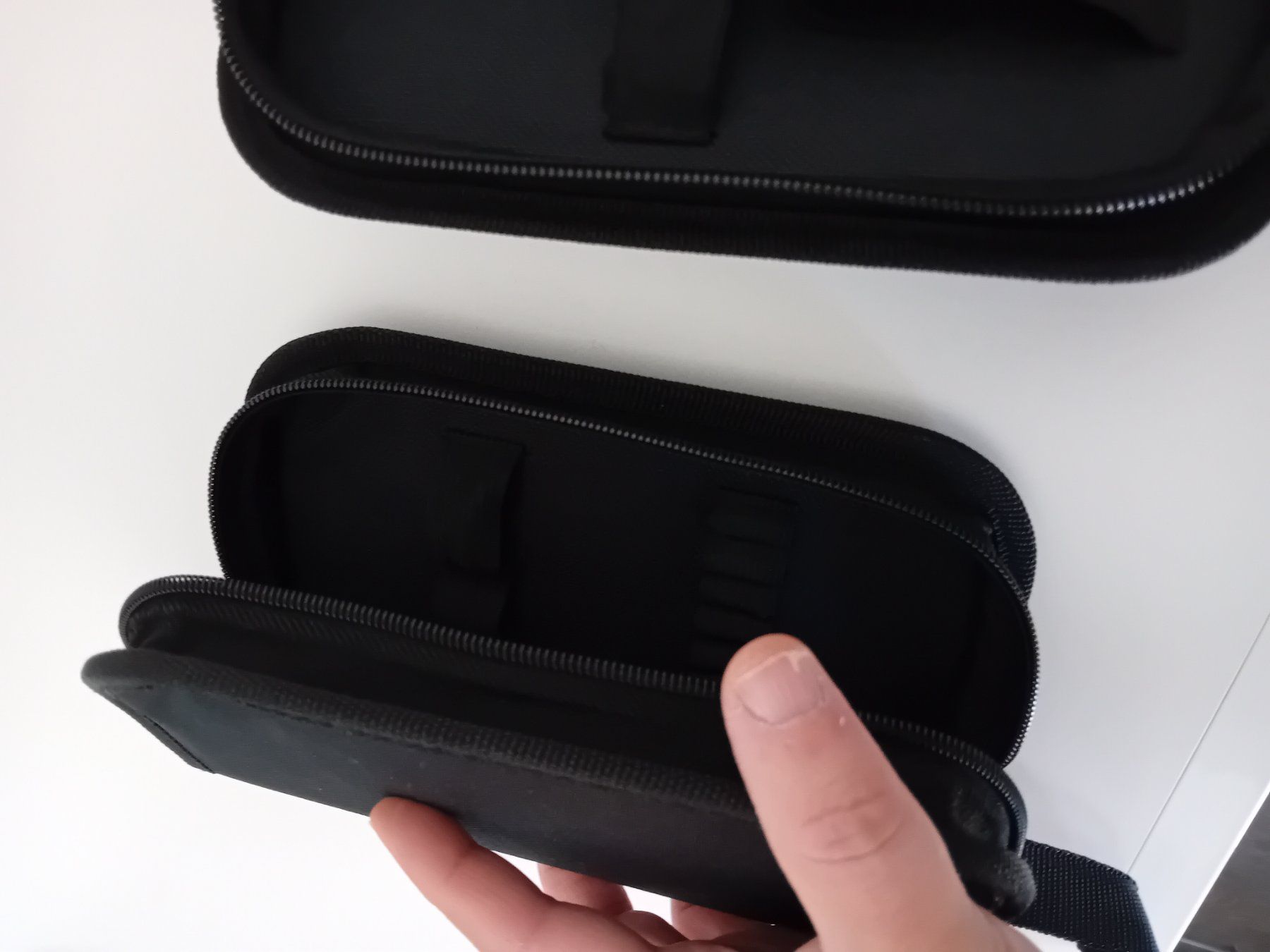Altro in Cosmetici & Cura: Trousse de voyage – Nuovo (secondo la descrizione) da Grenchen venduto da Wolf313 1