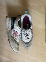 New Balance Sneaker