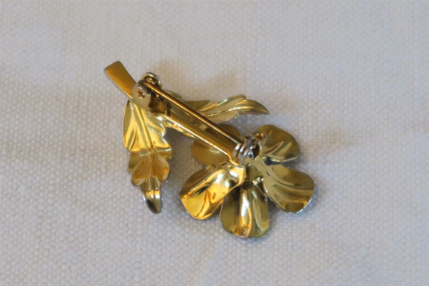 Broschen & Nadeln: Brosche Blume – Gebraucht aus Brittnau von marlenestone 1