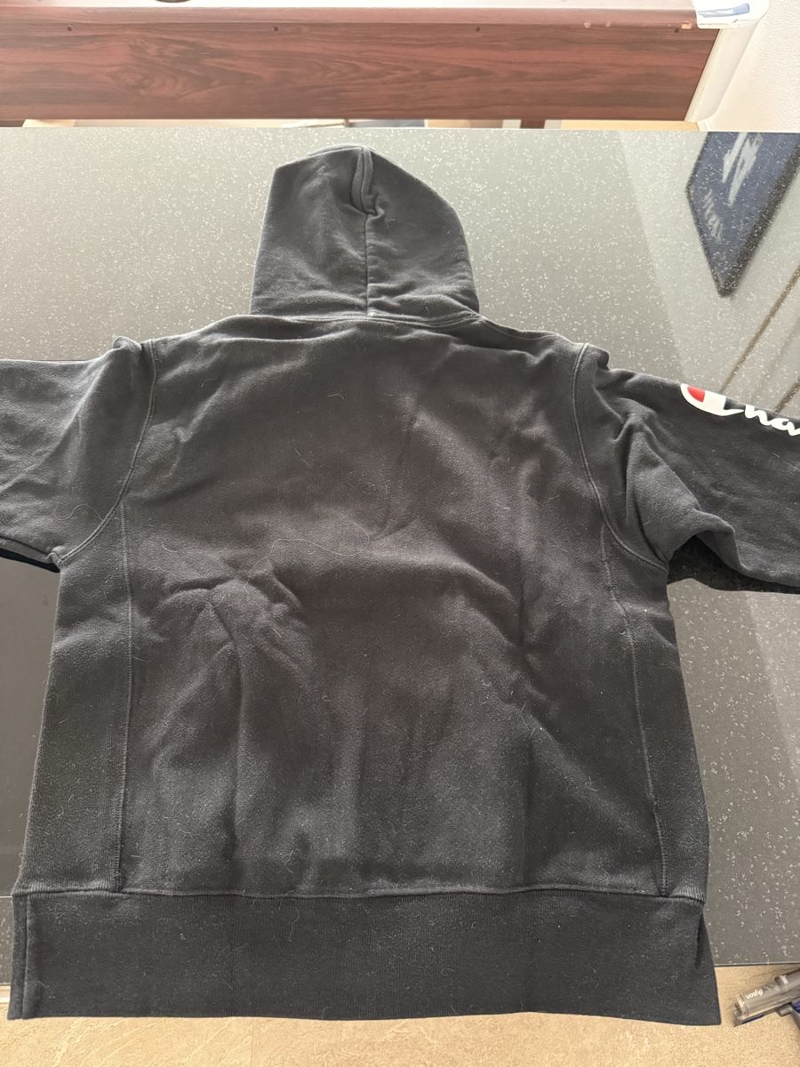 Champion Pullover & Sweatshirts: Faze x Champion Hoodie – Gebraucht aus Goldach von Swiizzy27 1