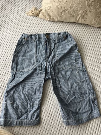 KIDS BERMUDAS SHORTS LÄNGER WEISS BLAU GR 110