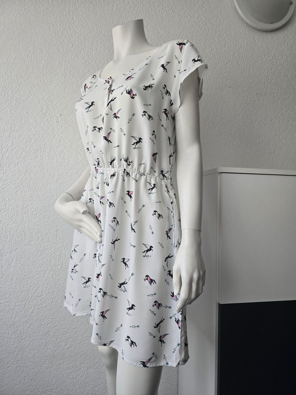Kleider: Robe LICORNES T-M – Gebraucht aus Les Verrières von kitel79 5