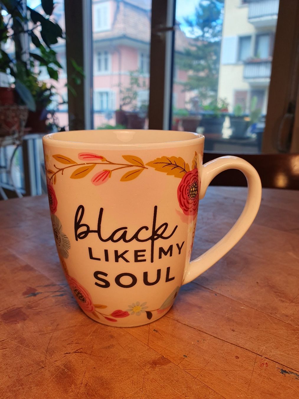 Tassen: Kaffeetasse Black Like My Soul – Gebraucht aus Zürich von loosebone