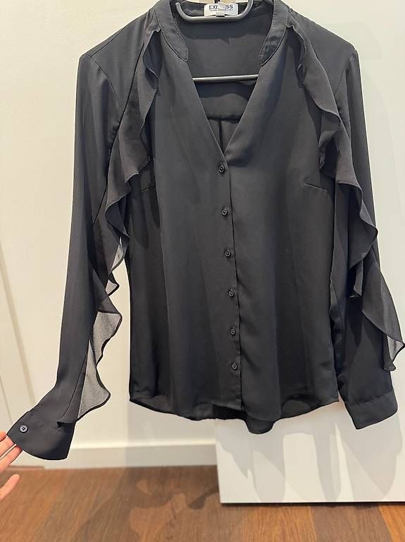 Blusen: Express Hemd schwarz Gr. S/36-38 – Gebraucht aus Wallisellen von LuzMatrecito