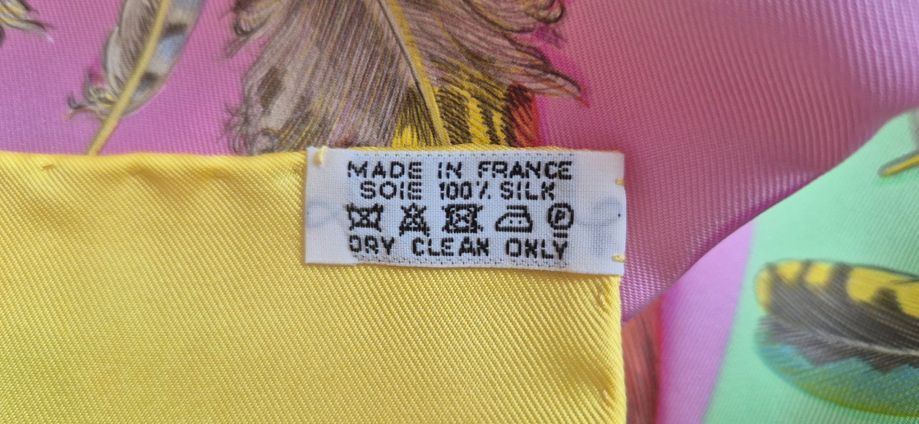 Hermès Foulard & Sciarpe: HERMÈS Seidencarré – Nuovo (secondo la descrizione) da Worb venduto da Satchmo04 2
