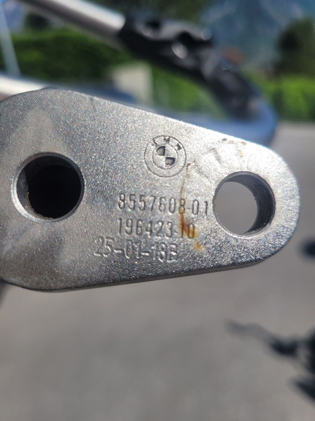 BMW Alle Motorradersatzteile: Protections moteur BMW R1200 – Gebraucht aus Venthone von Dreuf 3