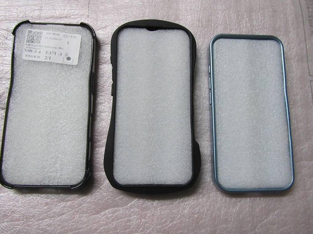Coques & Protection écran: 3x  Apple iPhone 16 Hülle – Neuf avec emballage d'origine à moosseedorf par RTN10 2
