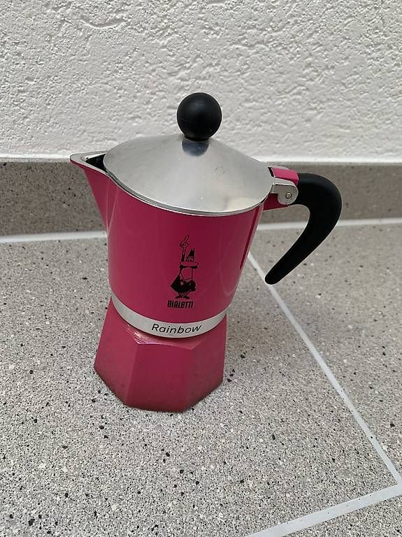 Bialetti Kaffeemaschinen & Espressomaschinen: Espressokocher Bialetti pink – Gebraucht aus Günsberg von AlphaCharlieBravo