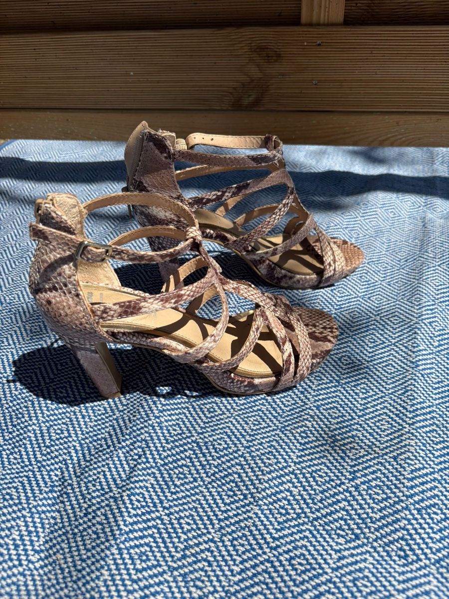 Scarpe da donna: Talon.BATA.Pointure 37 – Usato da Delémont venduto da Vendeur_3 1
