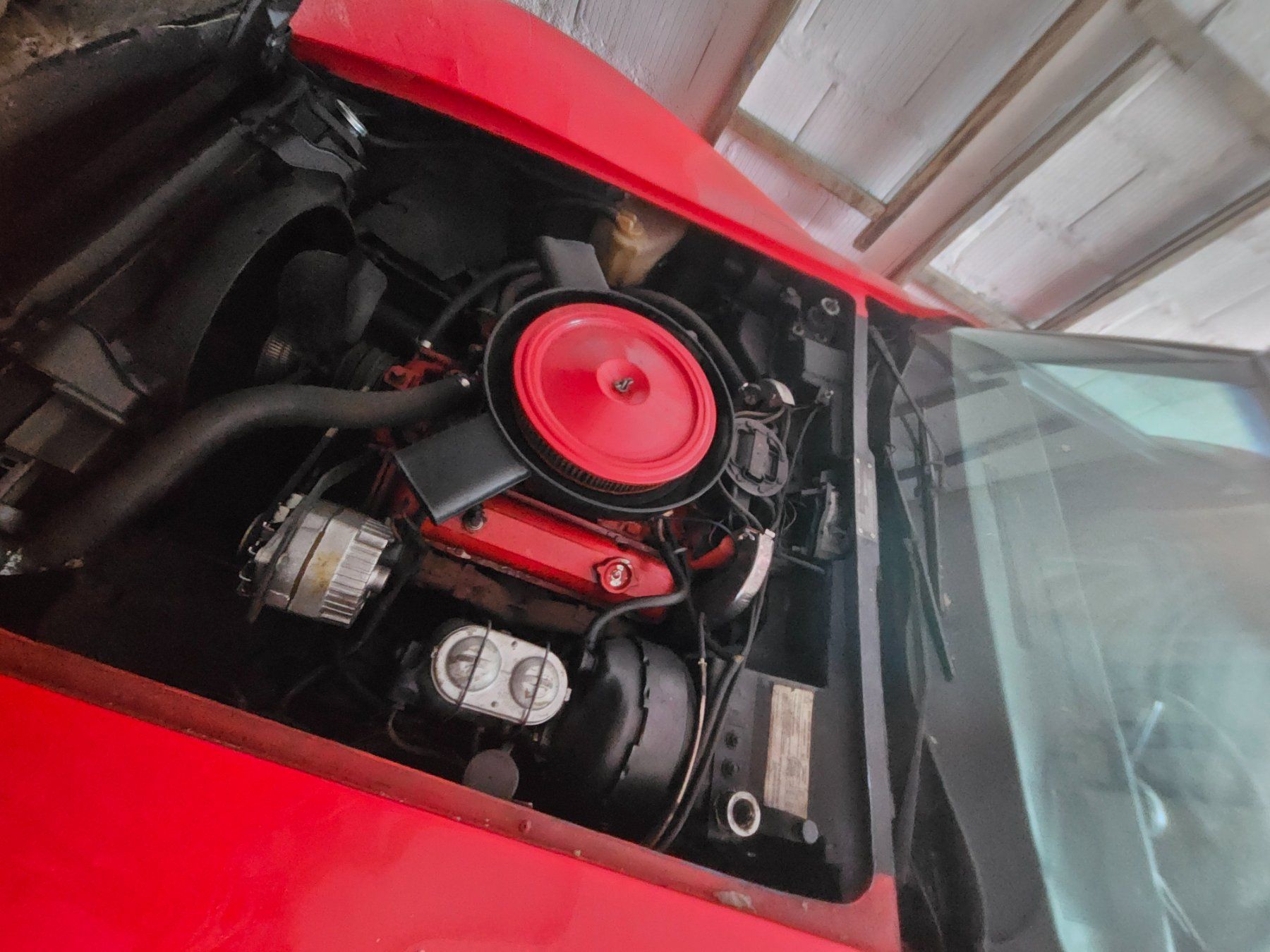 Chevrolet Autos: Corvette Stingray 1975 Targa für Bastler seit 2012 in Garage – Defekt aus Kreuzlingen von tomatio 1