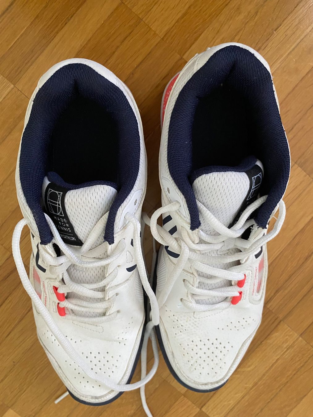 Scarpe da donna: Chaussure Baskets femme – Usato da Basel venduto da OK2010 2