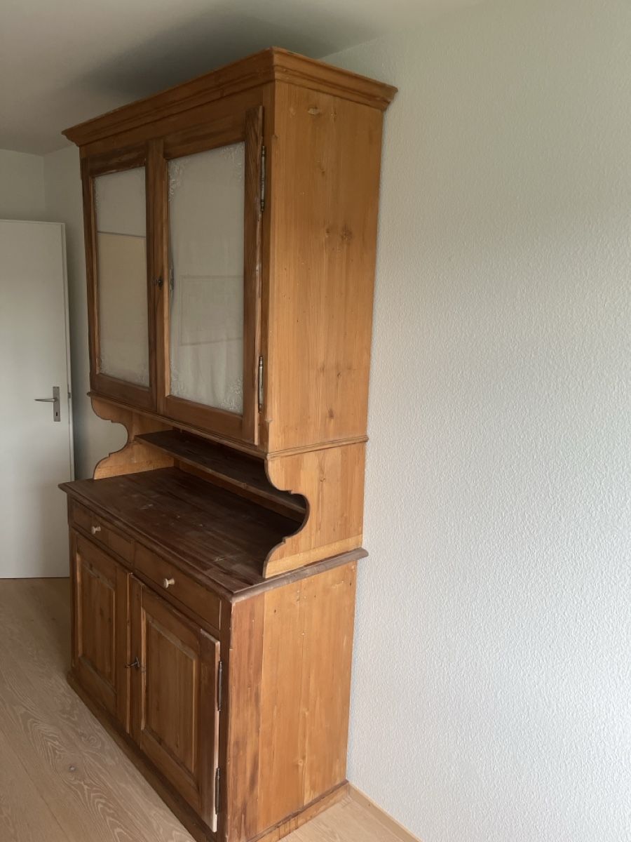 Armadi: Antiker Küchenschrank – Usato da Münsingen venduto da mst311 3