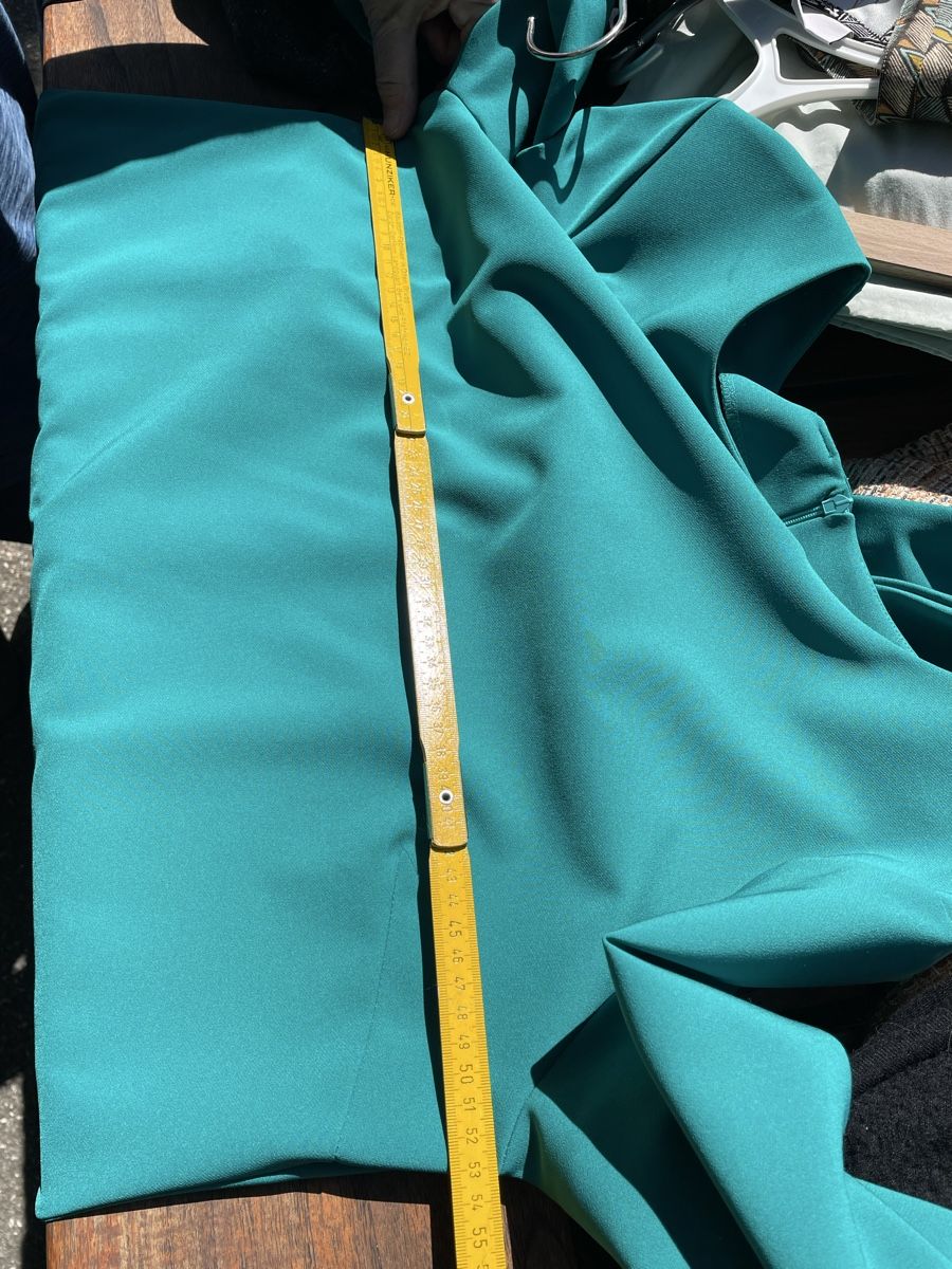 Vestiti: Kleid für Business oder Cocktail – Usato da Täuffelen venduto da Collectif_le_phoque 3