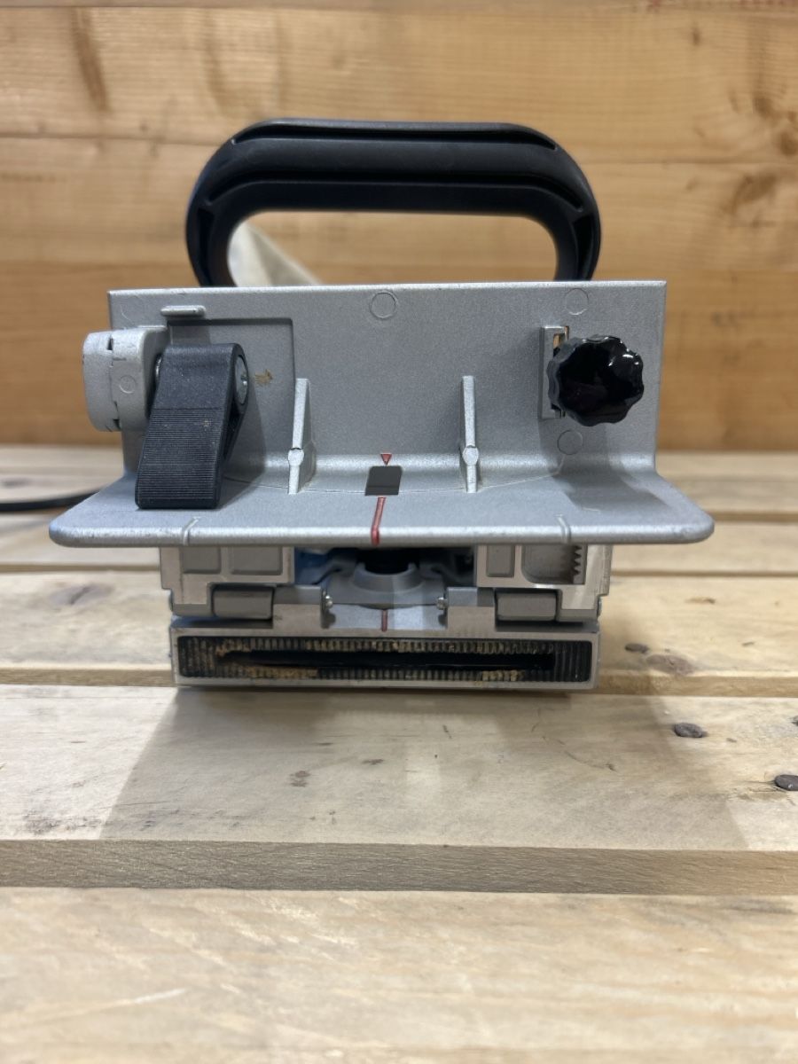 Bosch Alle Werkzeuge: Bosch GFF 22A Professional Flachdübelfräse  – Gebraucht aus Worb von gleis2sozialwerk 2