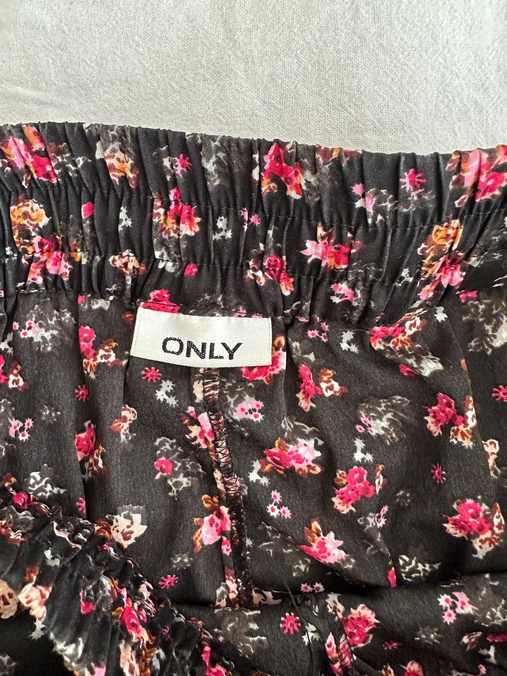 Hosen: 3er Set Shorts, Grösse XS-S – Gebraucht aus Bern von jxenna 1
