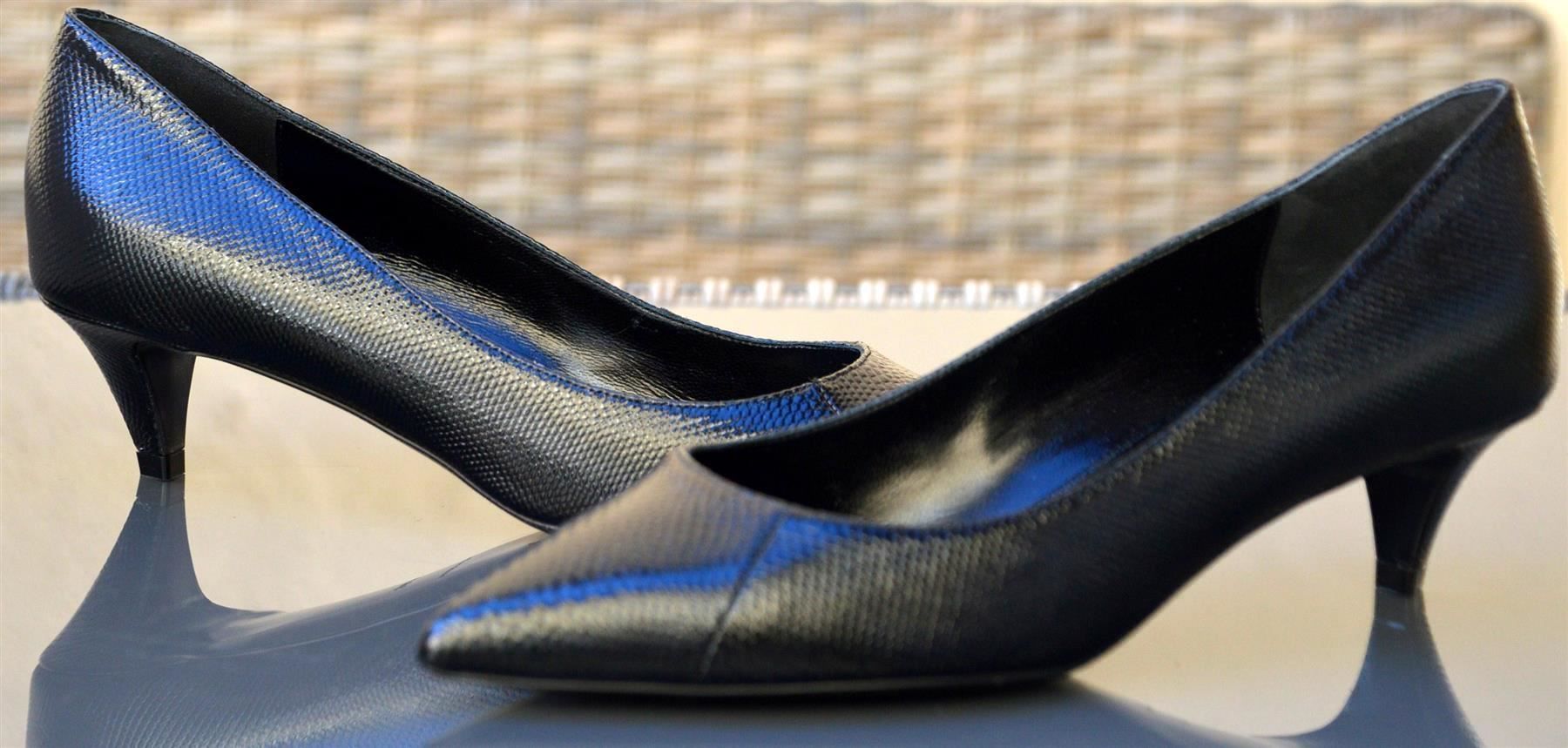Celine Damenschuhe: Pumps Céline . 38,5 – Gebraucht aus Collonges von Auganien 4