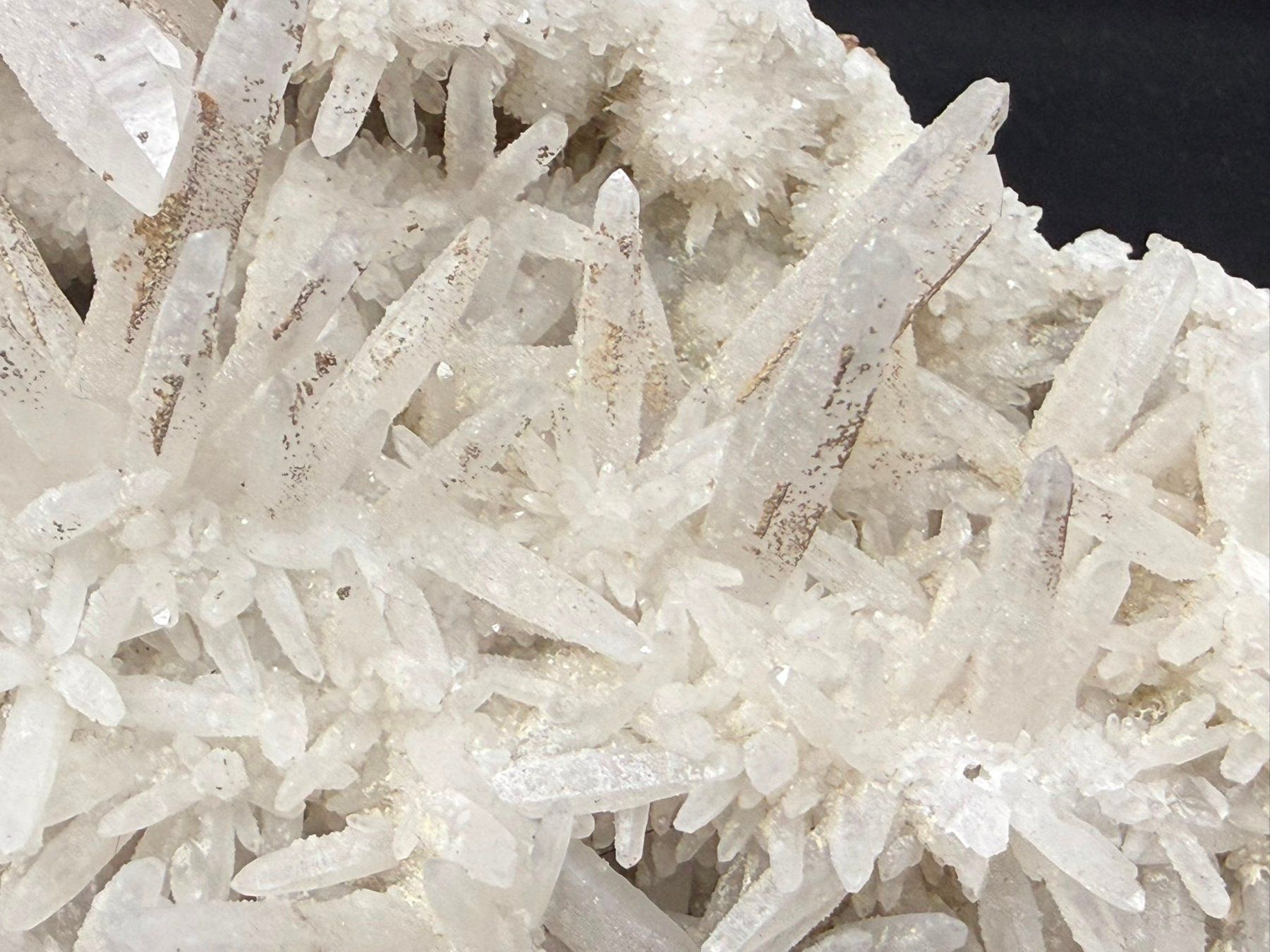 Minéraux & Lithothérapie: Quarz auf Calcit Matrix – D'occasion à Schinznach Bad par Demerald 3
