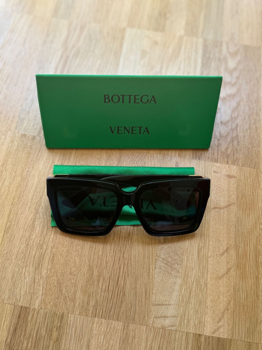 Bottega Veneta Occhiali & Lenti: Bottega Veneta Sonnenbrille – Usato da Riehen venduto da karolina3