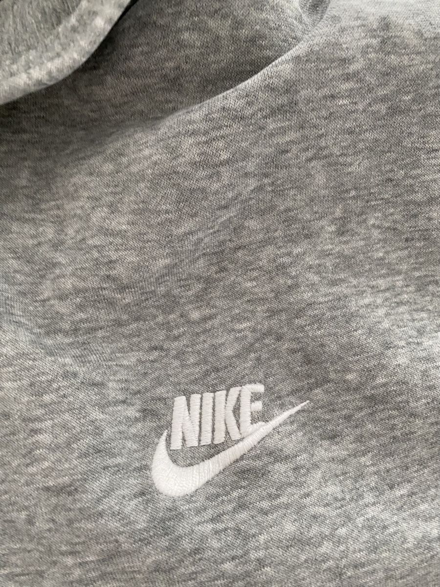 Nike Pulls & Sweat-shirts: Nike Kaputzen pullover – D'occasion à Opfikon par Luis144 1