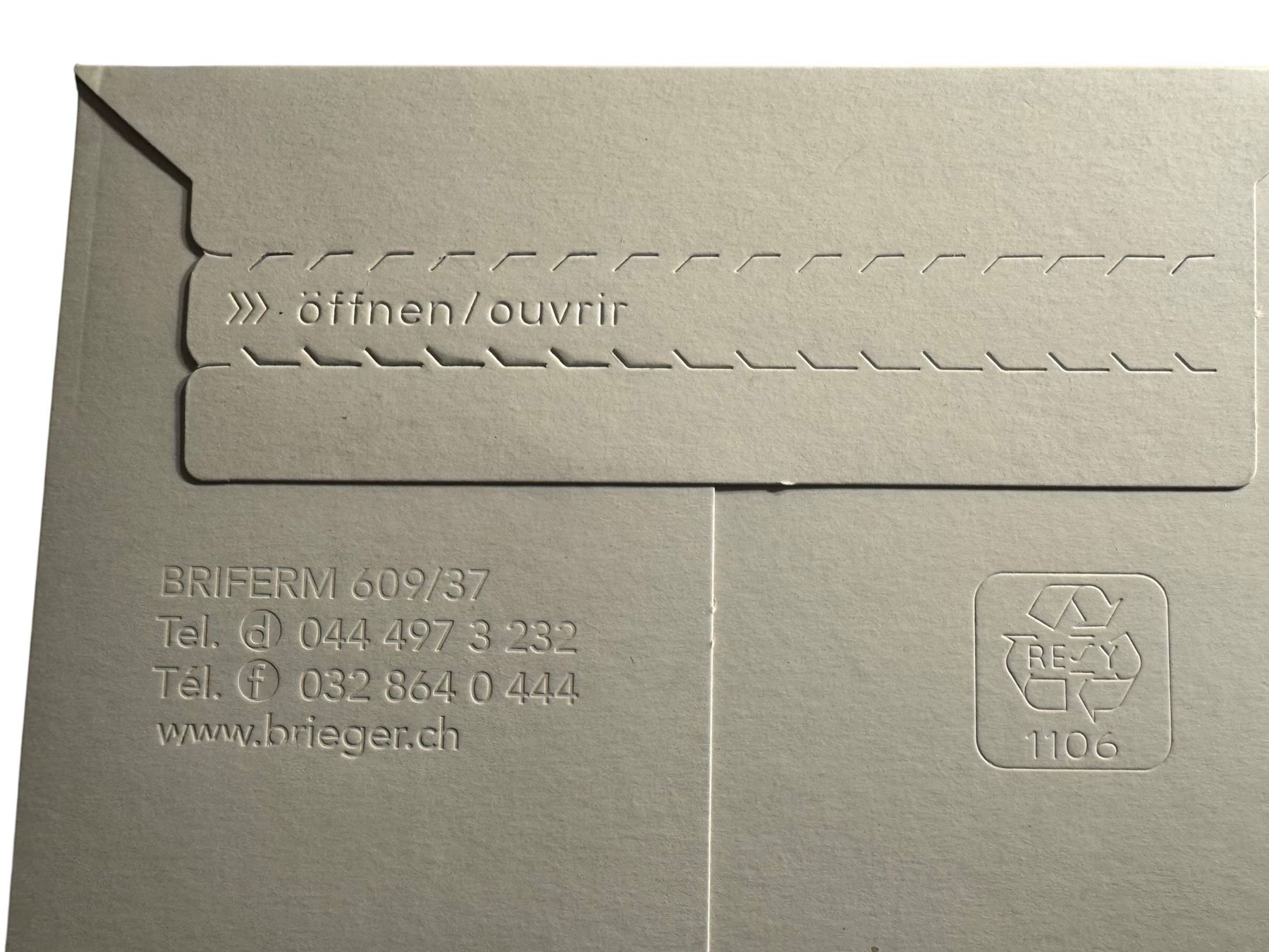 Buste & buste per spedizione: 50 Kartonkuverts mit Selbstklebeverschluss, weiss – Nuovo e nell'imballaggio originale da Bülach venduto da StoreInShopSwiss 2