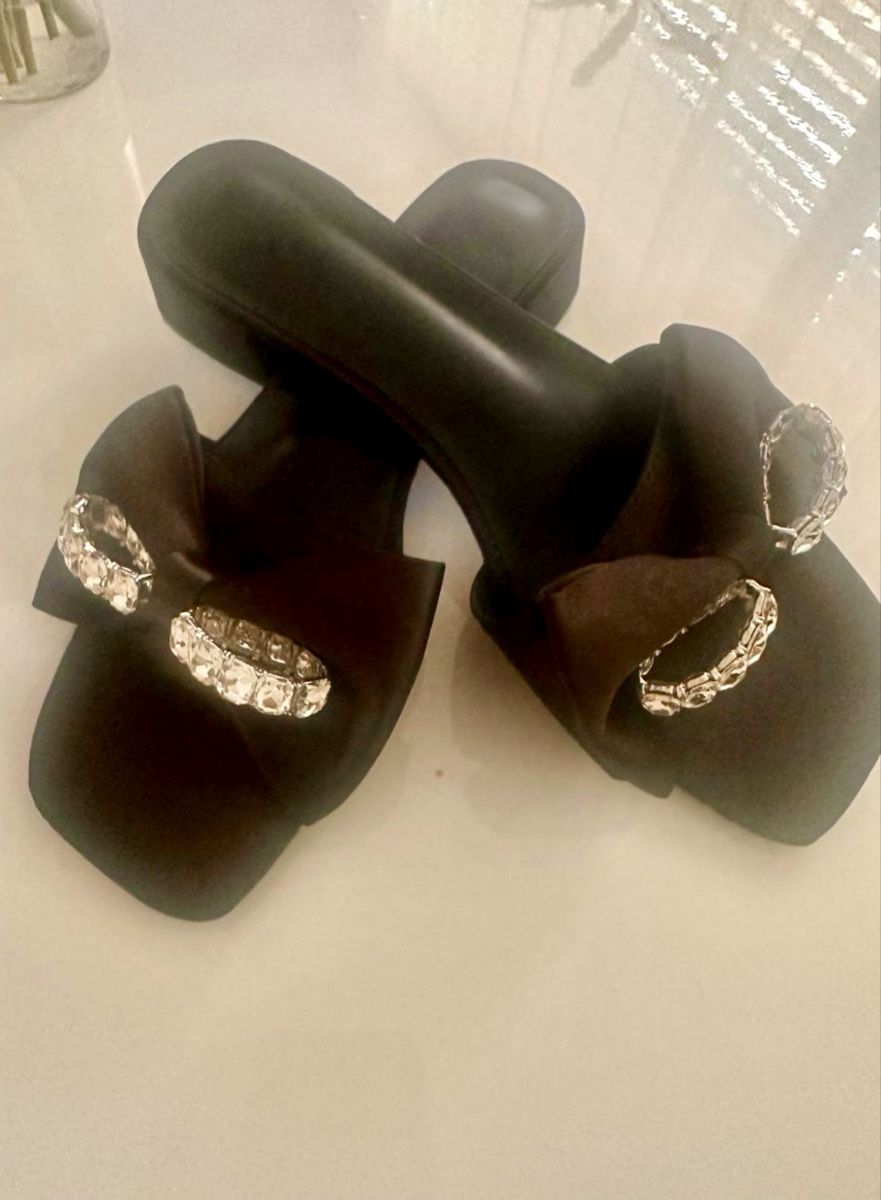 Scarpe da donna: Elegant Black Sati Rhinestone sandalet – Nuovo (secondo la descrizione) da Oftringen venduto da Eylem79 2