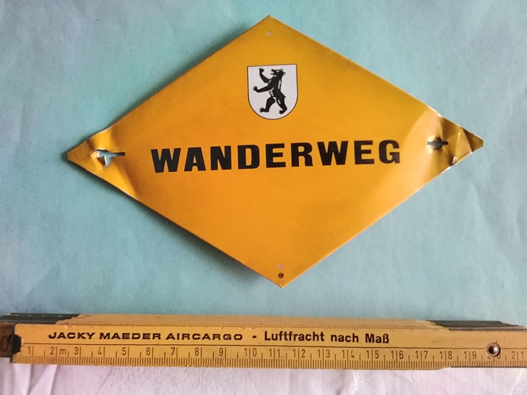 Schilder: Blechschild WANDERWEG APPENZELL-INNERRHODEN – Gebraucht aus Appenzell von lama19 1