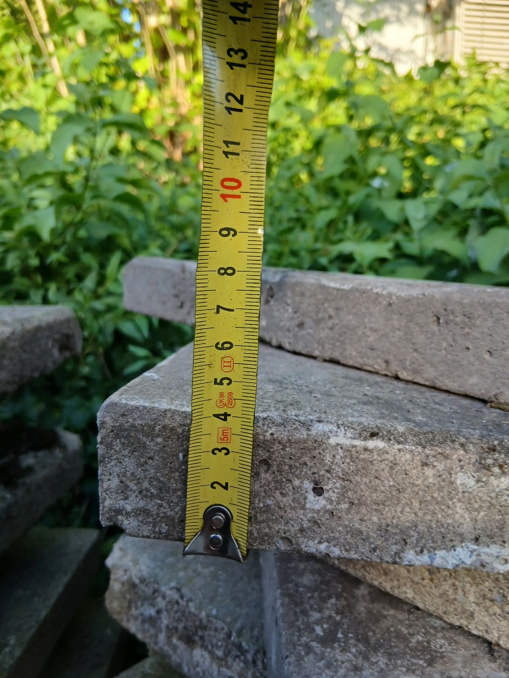 Rivestimenti per pavimenti: Gartenplatten – Usato da Elsau venduto da Schneebal4 3